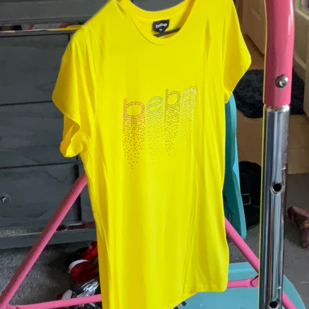 Yellow shirt
